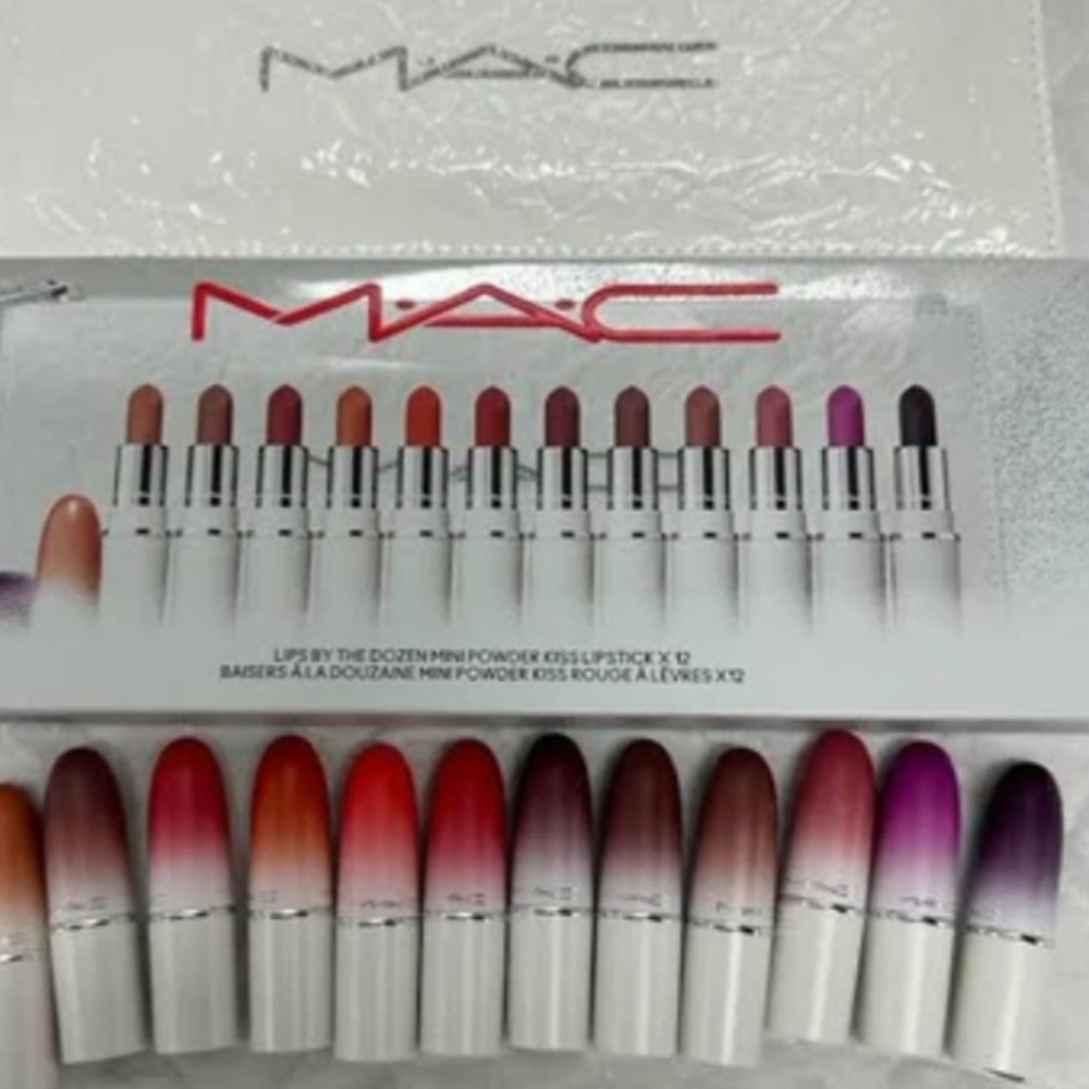 MAC Holiday Lipstick set